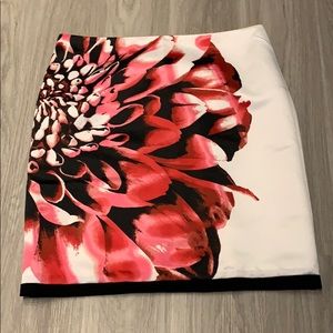 Worthington Pencil Skirt